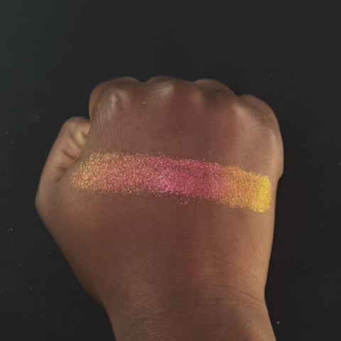 Load video: Solitary