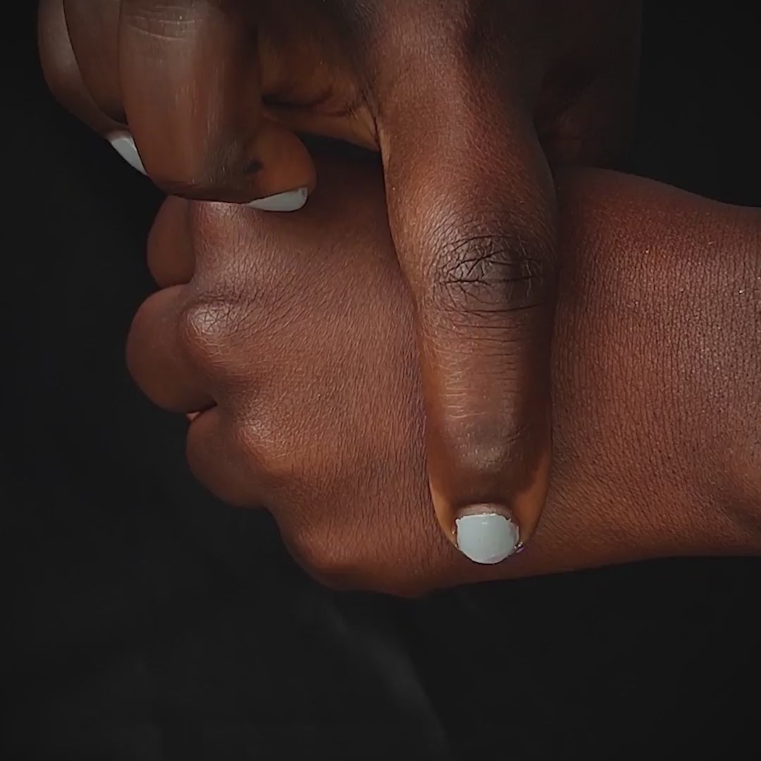 Load video: Foxglove